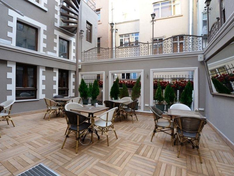Collage Pera 4* İstanbul